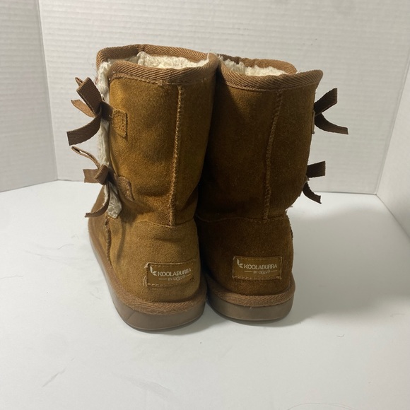 Koolaburra by UGG Victoria Short Boot Cognac Kids Size 5 - Picture 4 of 11